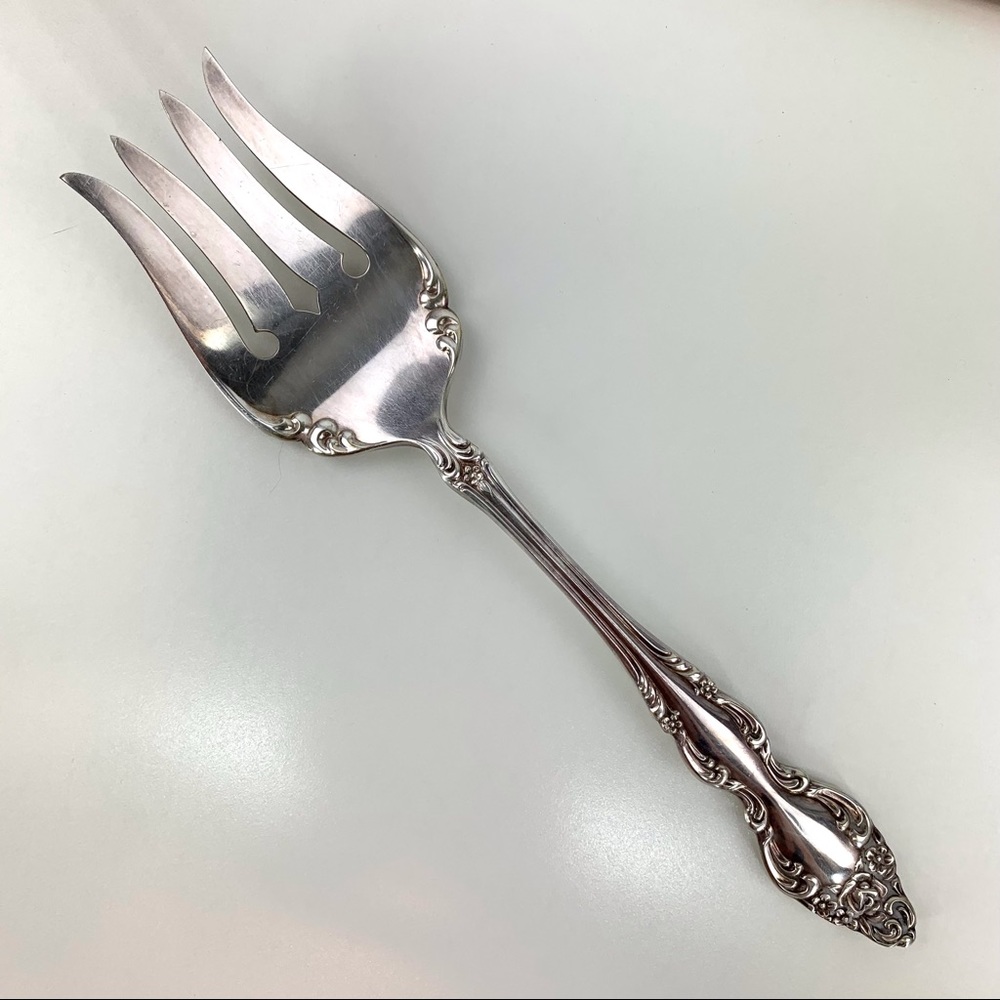 2/$25 1881 Rogers Oneida 1967 Vintage Baroque Rose Silverplate Cold Meat Fork